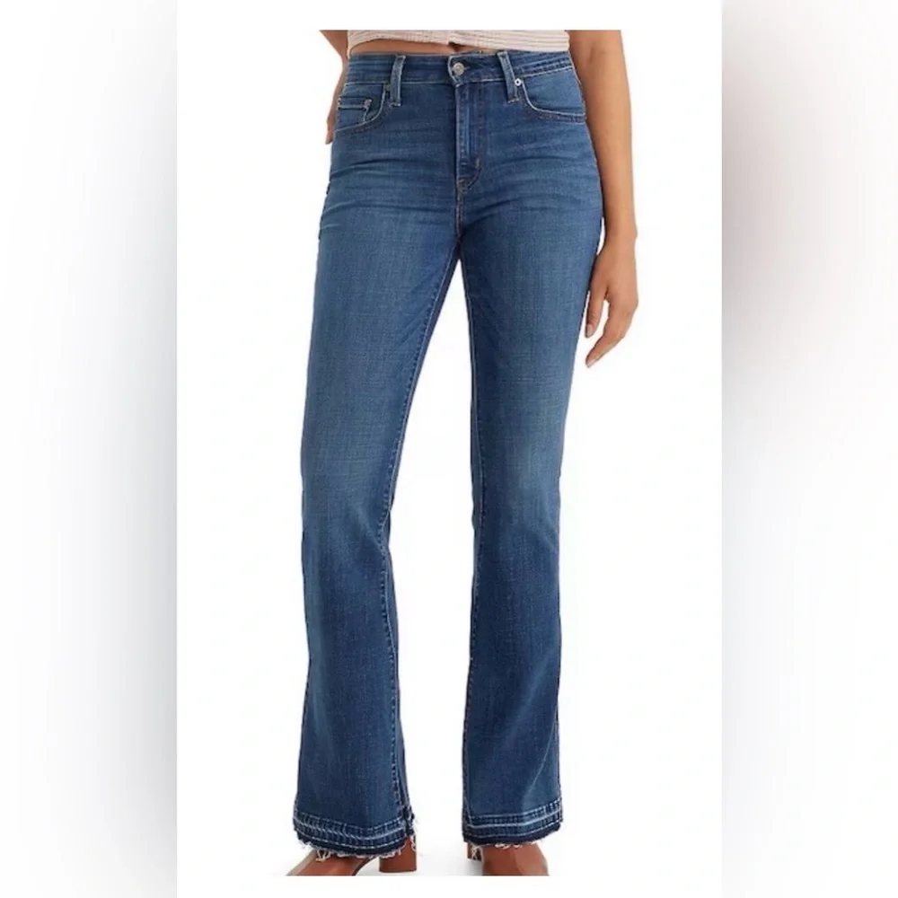 Levi’s 726 Flare Jeans Size 29